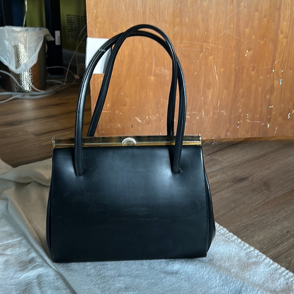 Vintage snap top purse. Black - Picture 7 of 14